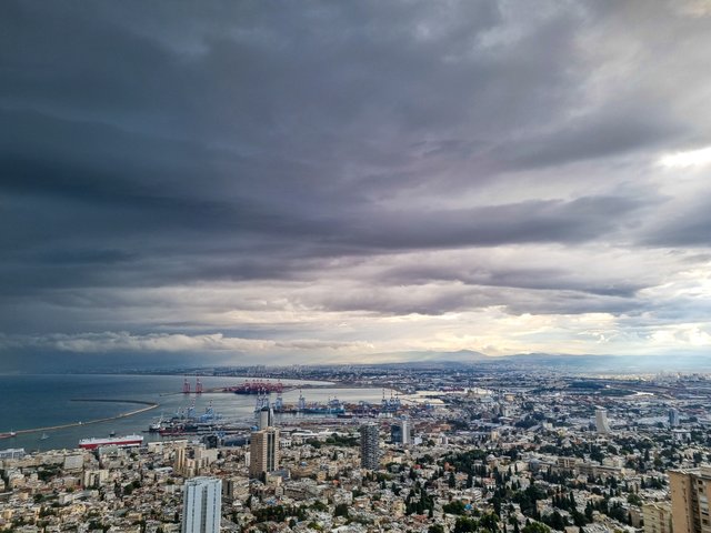 Louis Promenade in Haifa