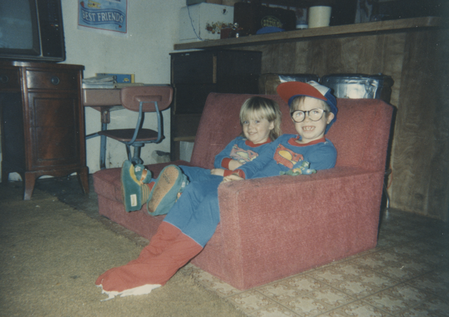 superman superwoman super man woman boy girl costume crystal ann arnold joey oatmeal 1992 92 oregon forest grove fg sis bro sister brother family ghetto rose grove or pdx usa america halloween 1990's 90's 90 before cali california ca disneyland disney npc