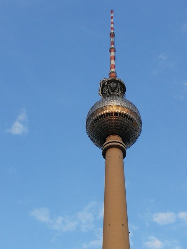 berlin-fernsehturm.jpg