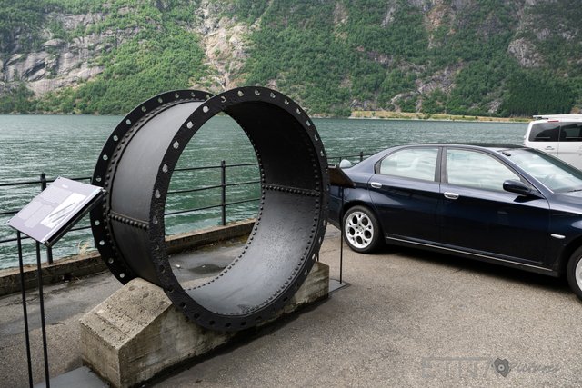 Wasserkraftwerk Norwegen-15s.jpg