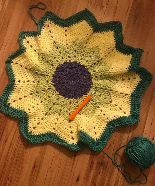 crochet 12pt star 3.JPG