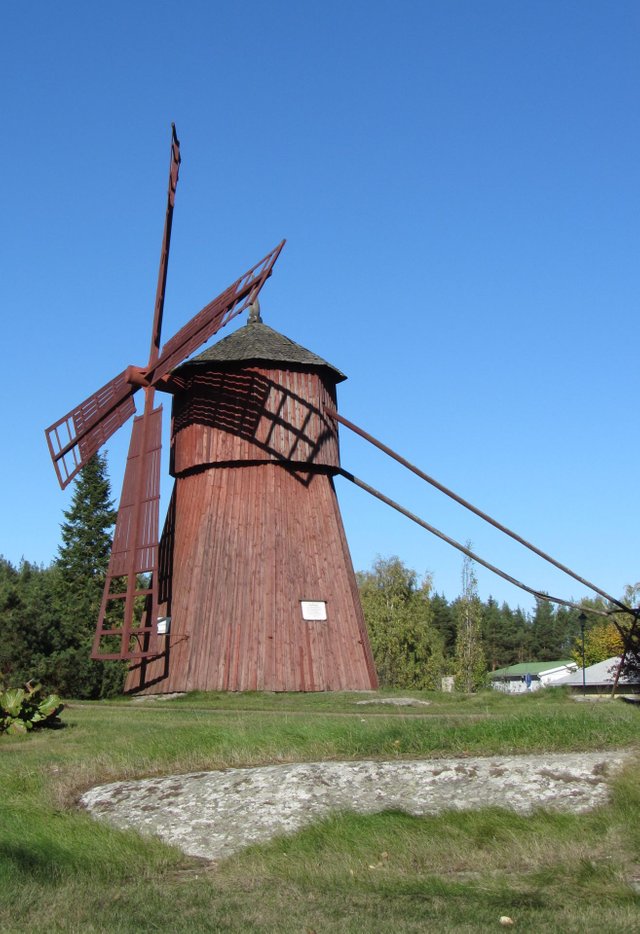 Windmill 1  (1).JPG