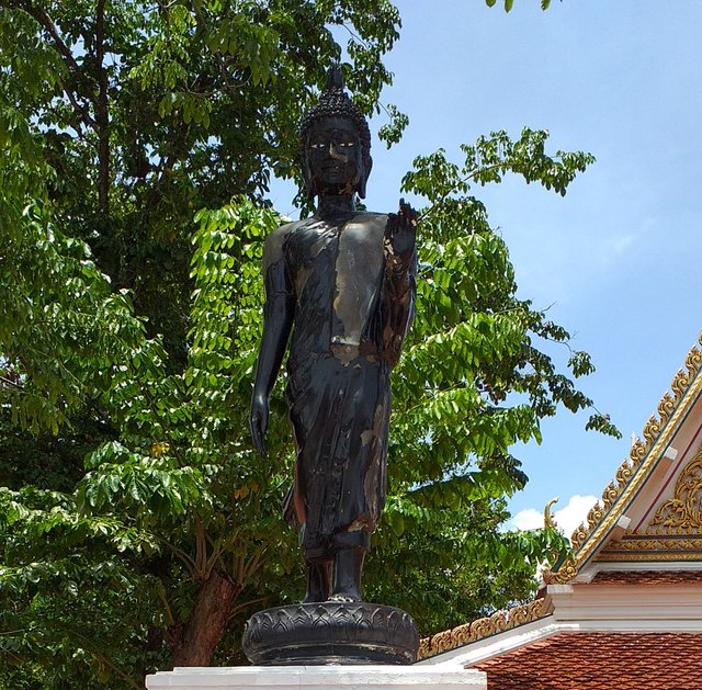 Wat Phasuk Maneejak112 (2).jpg