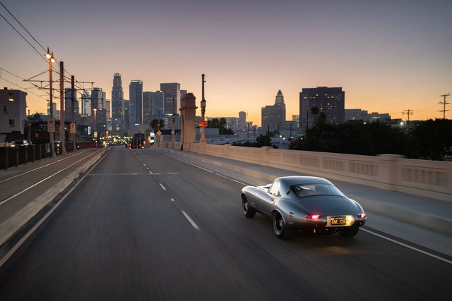 diez-jaguar-e-type-low-drag-concept-015.jpg