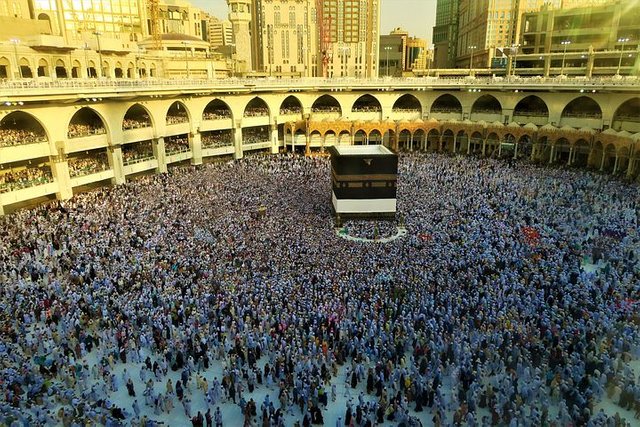 kaaba-4372290__480 (1).jpg