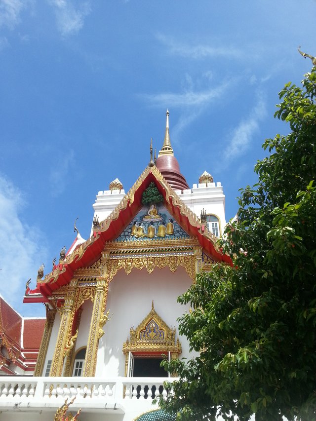 Wat Laharn19.jpg