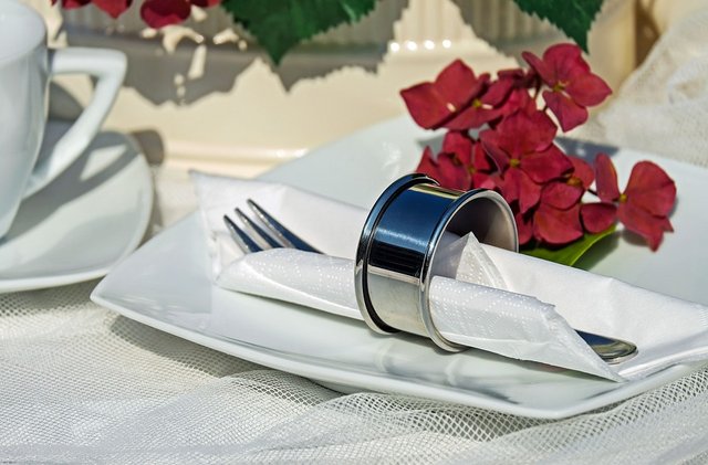 napkin-ring-1670769_960_720.jpg