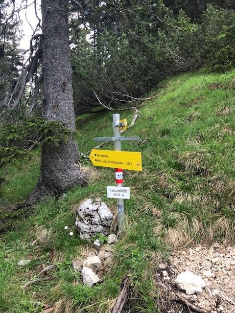 fehlende-Markierung-Seinskopf-Karwendel-Bergtour-rebeccaontheroof.jpg