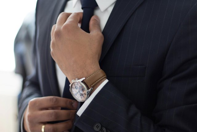 best-watches-for-office-wear.jpg