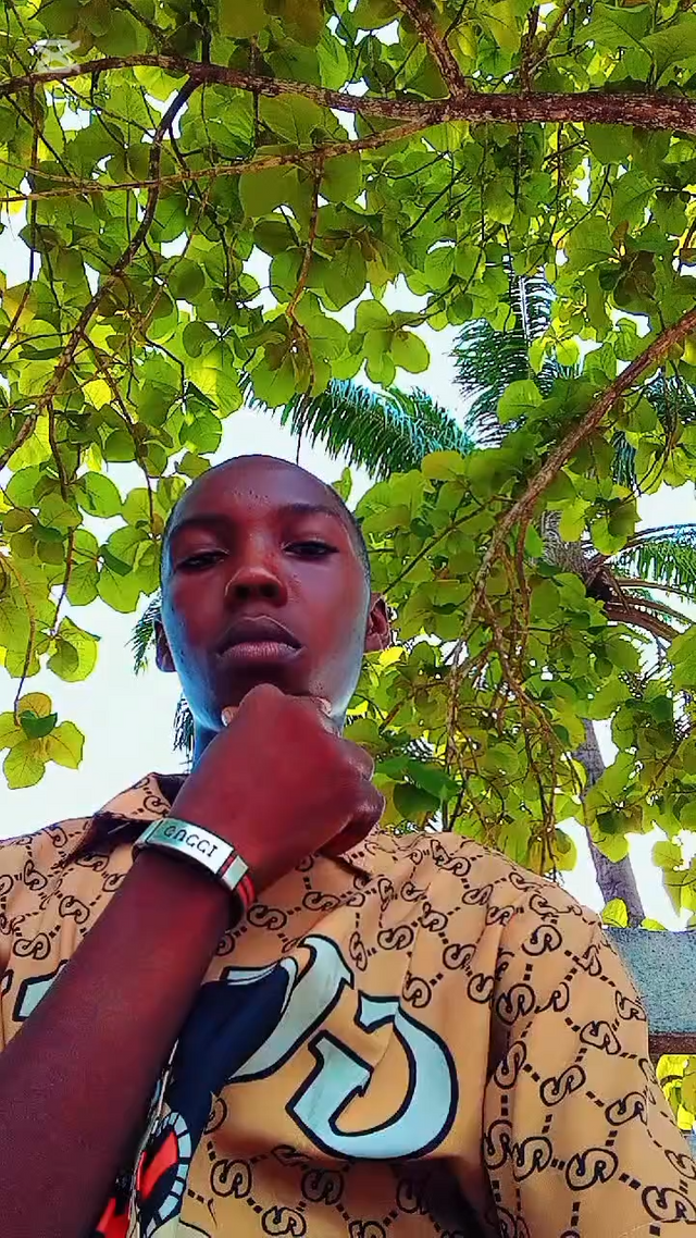 video_capture_1745595494414.jpeg