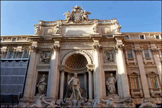 EU121020-233341.jpg