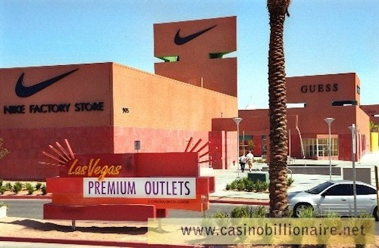 las-vegas-premium-outlets.jpg