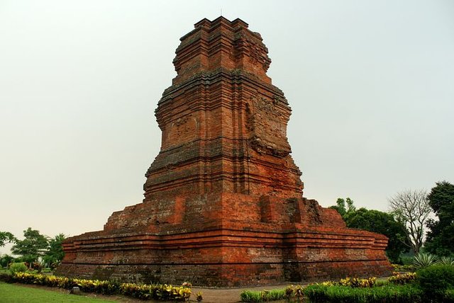 candi-berahu-200788__480.jpg