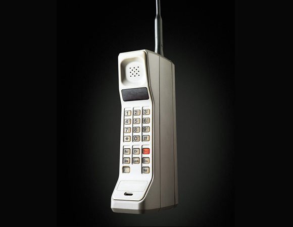 1983-01_motorola_dynatac_8000x.jpg