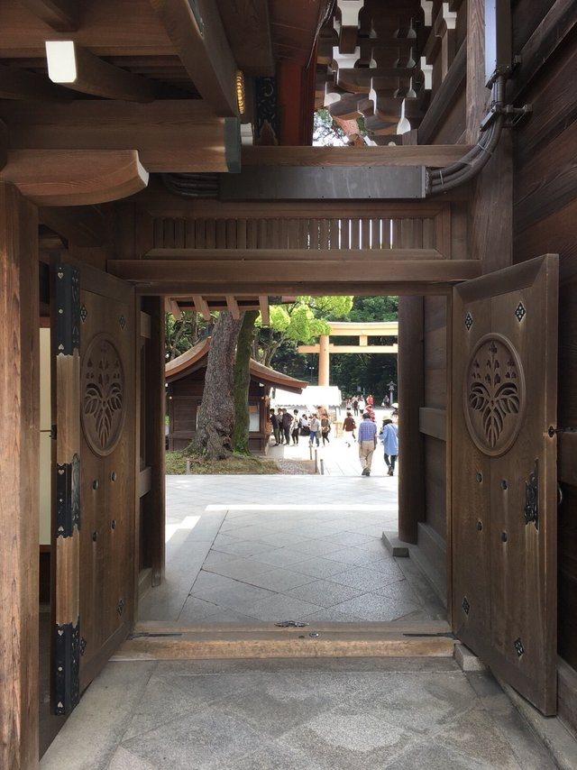 Meiji Shrine 17.jpg