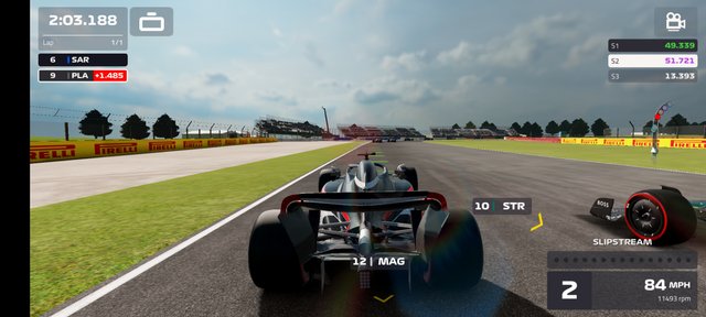 Screenshot_2023-10-29-12-05-48-753_com.codemasters.F1Mobile.jpg