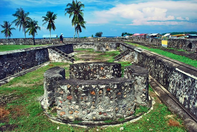 Benteng-Kuta-Lobok.jpg