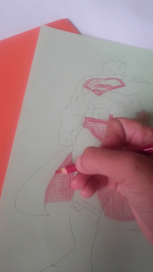 Paso 2 aplico color a  superman.jpg