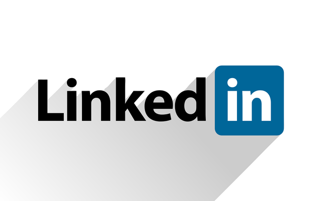 Top-Tips-to-Grow-Your-LinkedIn-Followers.png