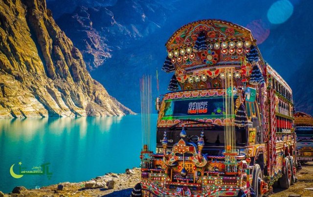 Decorated-Pakistani-Truck-At-Attabad-Lake-Gilgit-Baltistan-Pakistan.jpg