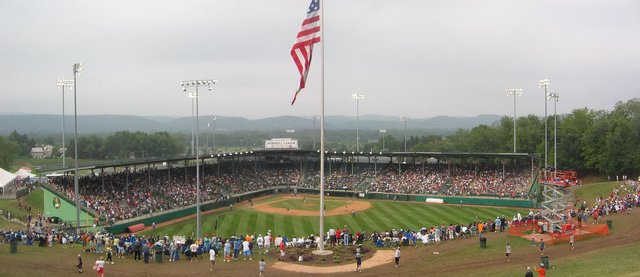 1920px-Little_League_World_Series_and_Lamade_Stadium.jpg