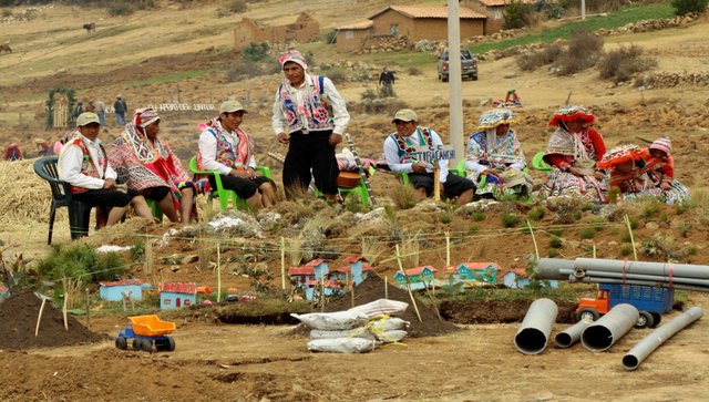 Comunidad de Tiracancha - Cusco, Gestion Social de GAE Proyecto Gasoducto Andino del Sur 2011 Perù.jpg