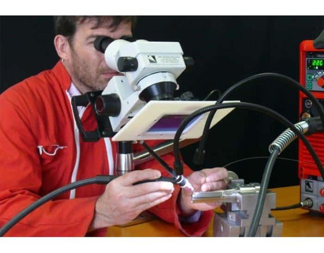 Precision-micro-welding-using-microscope (1).jpg