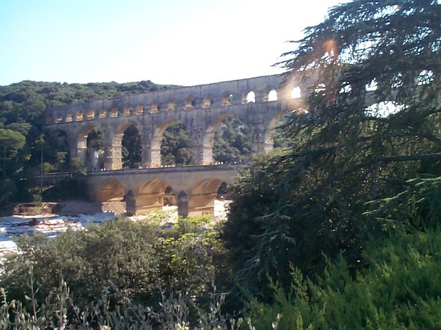 Pont du Gard.jpg