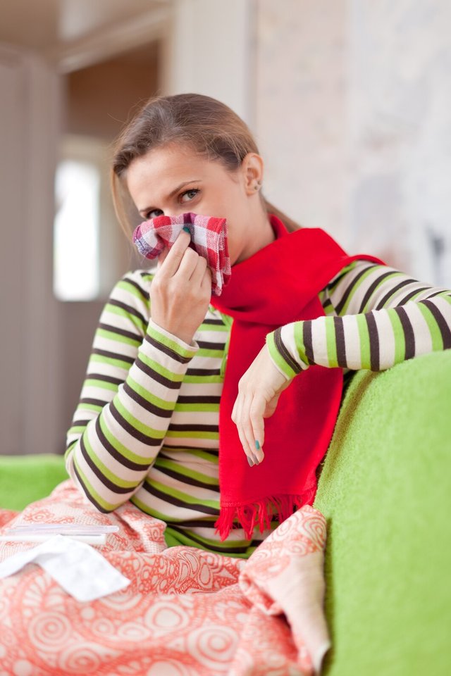 sick-woman-home_1398-580.jpg