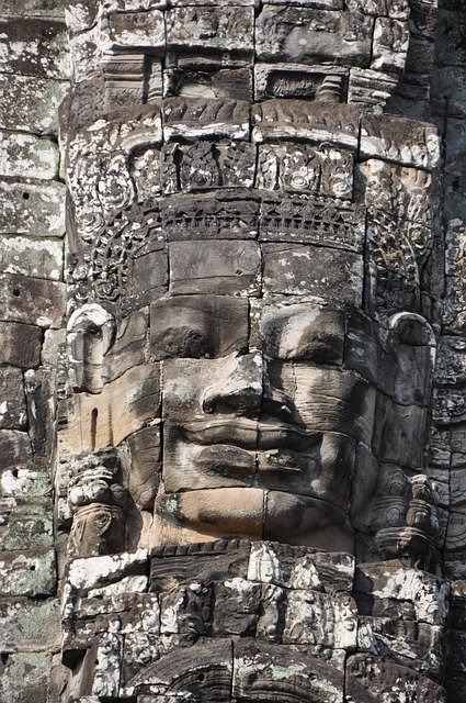 angkor-thom-600145_640.jpg