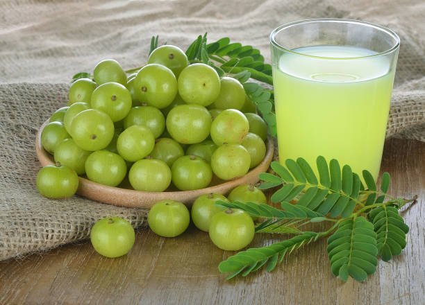indian-gooseberry-juice-on-wooden-floor.jpg