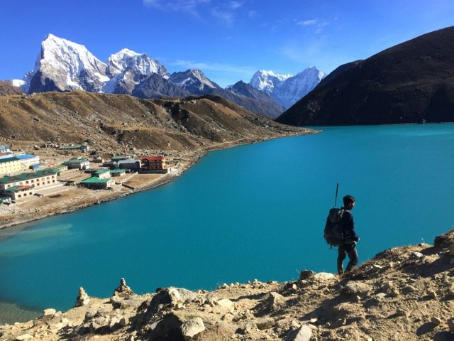 Mount-Cholatse-Tawache-and-Gokyo-Lake.-e1574312761178.jpg