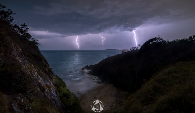 20191016_Coffs-Storm_2370_V3.jpg