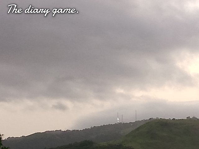 FotoGrid_20250812_205340841.jpg