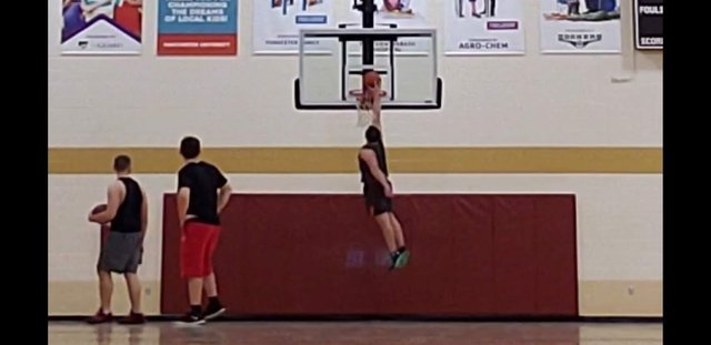 me-dunking.jpg