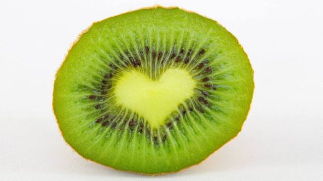 kiwi-for-heart-health.jpg