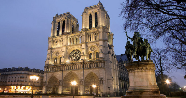 5. Notre Dame Paris....png