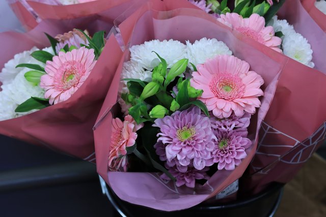 free-photo-of-flower-bouquets-for-wedding.jpeg