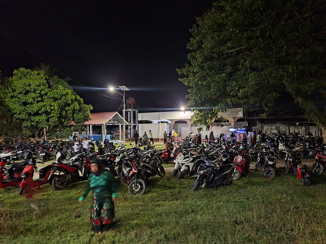 1001097477.jpg