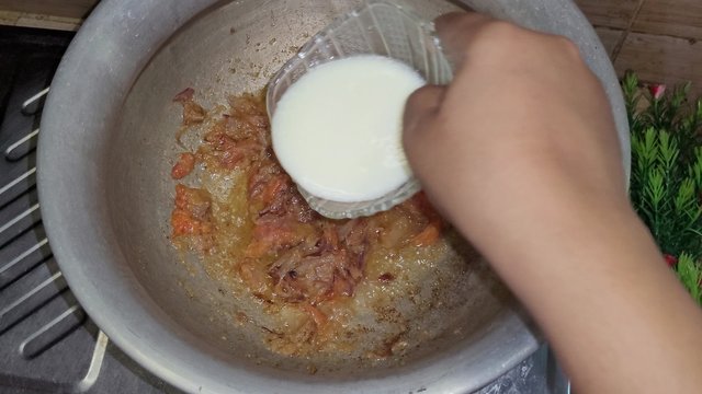 VideoCapture_20250507-122545.jpg