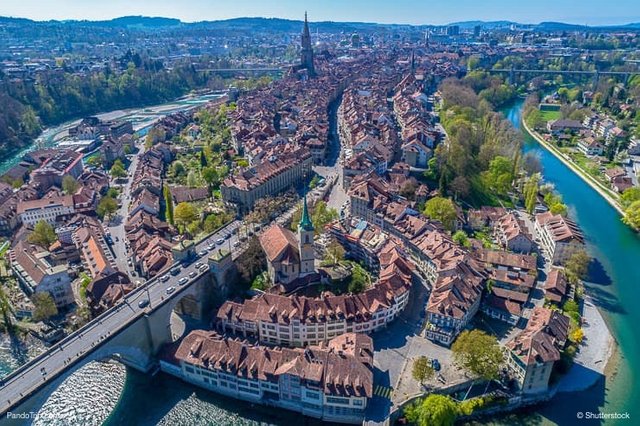 Drone-view-of-the-Bern-old-town.jpg