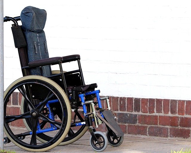 wheelchair-gadfc6e74a_640.jpg