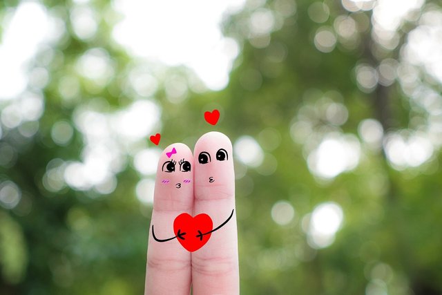 finger-art-5799712_1280.jpg