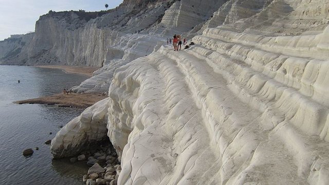 Realmonte,_Scala_dei_Turchi_-_panoramio.jpg