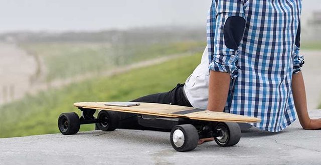 Best-Electric-Skateboard-Under-500.jpg