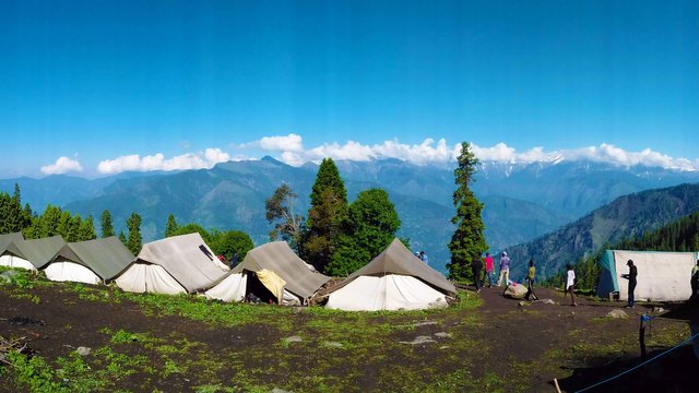 Dhanaulti in December