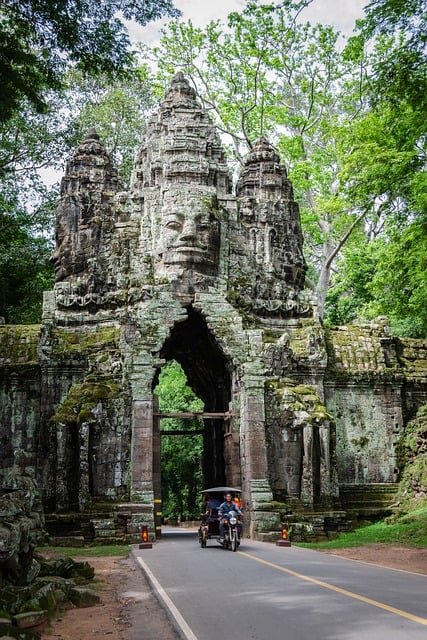 angkor-thom-8096092_640.jpg