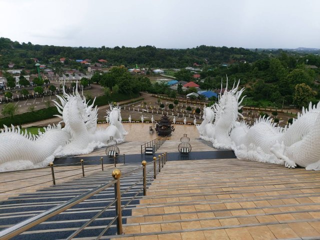 Wat Huay Pla Kang1.jpg