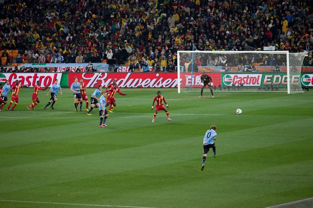 FIFA_World_Cup_2010_Uruguay_Ghana3.jpg