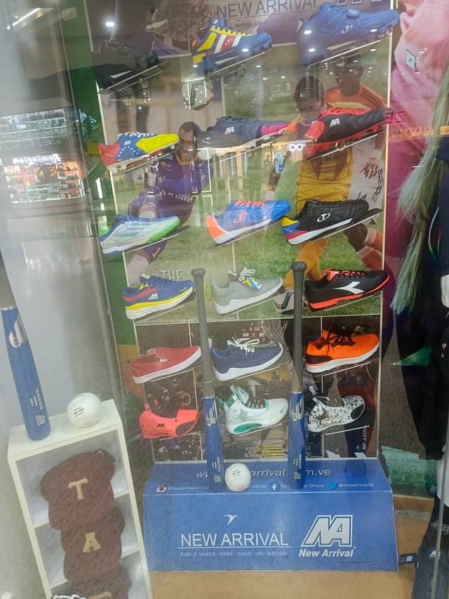 1000628679.jpg